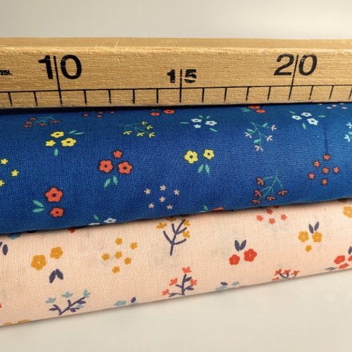 BIO Pamutvászon,  Apró virágok, Világos lazac  